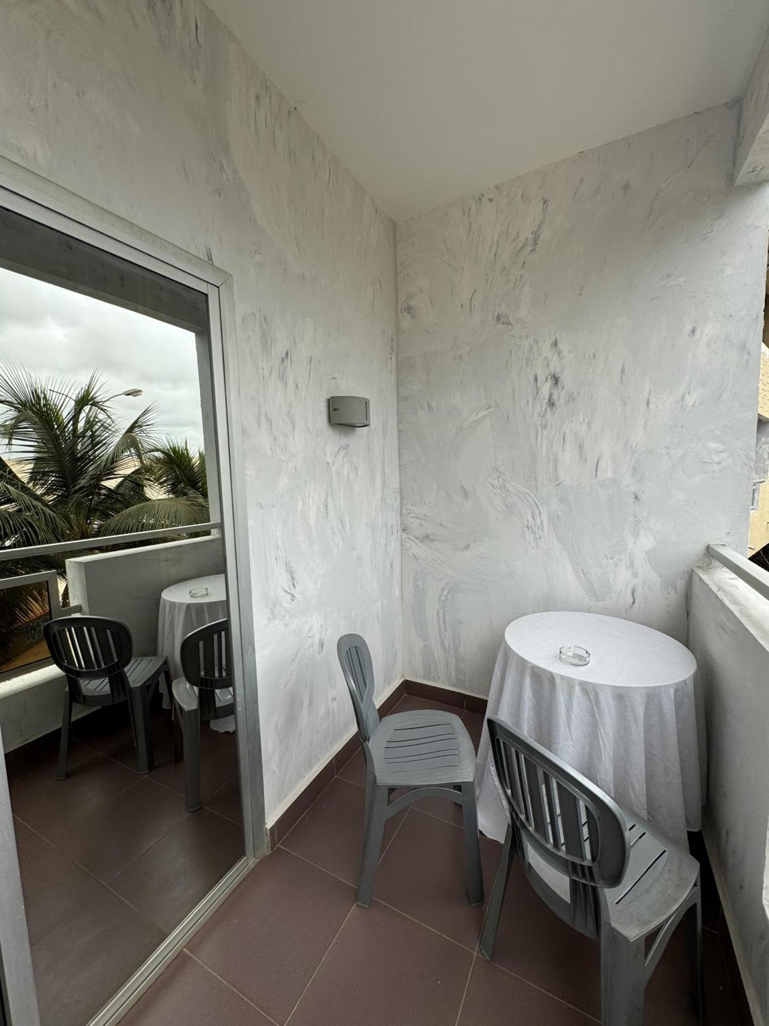 Hotel Magicland Dakar Exteriör bild